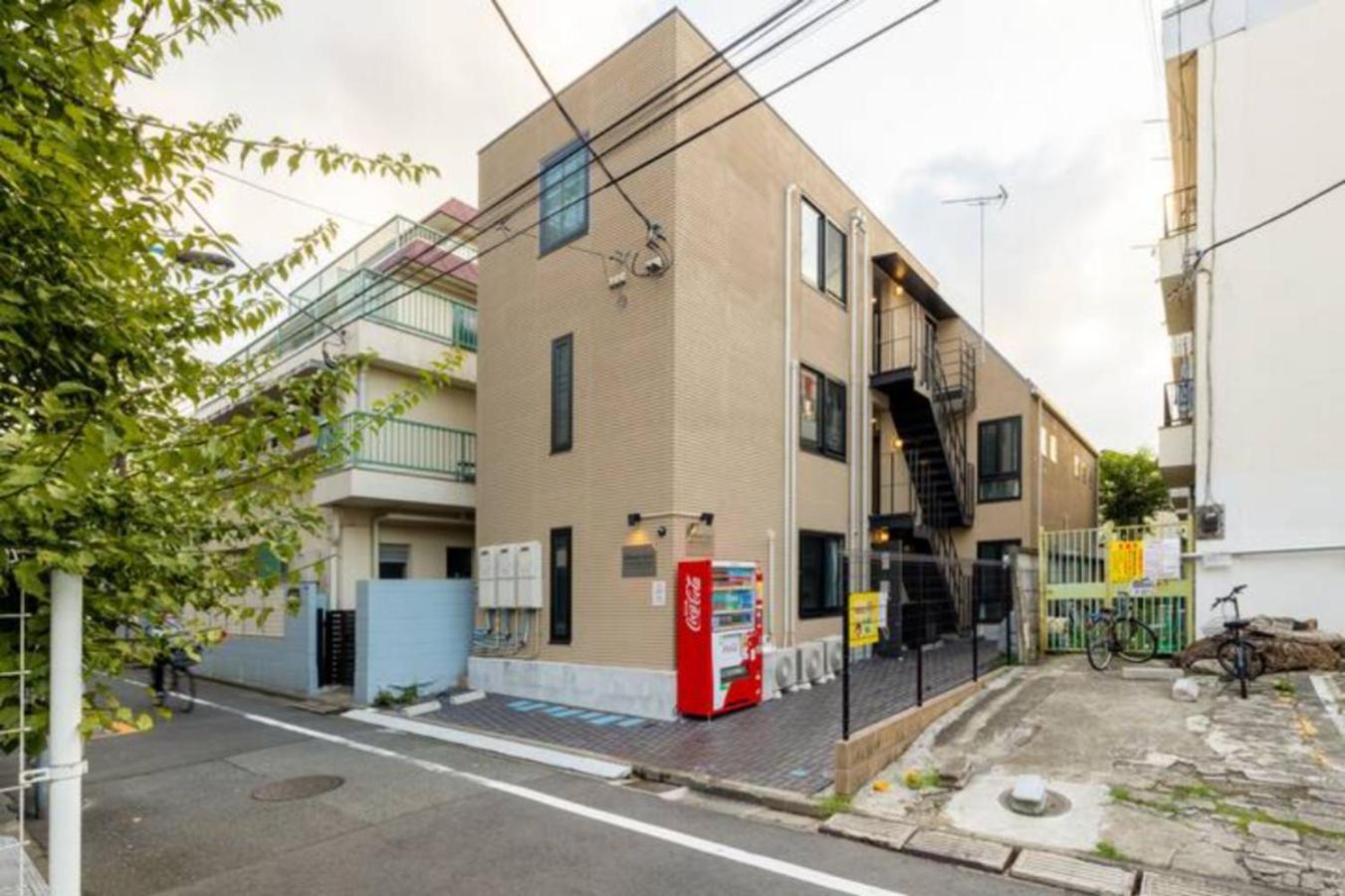 Urban Stay Shinjuku East Токио Экстерьер фото