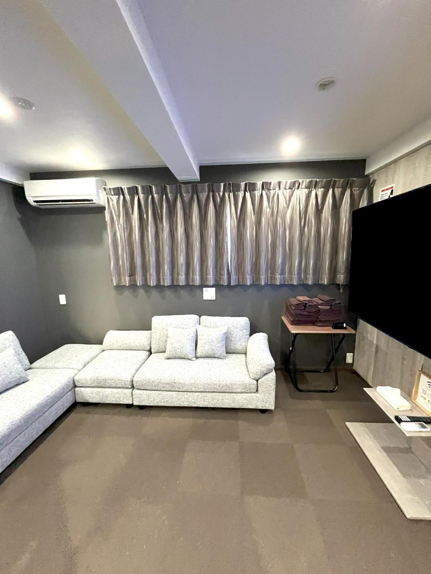 Urban Stay Shinjuku East Токио Экстерьер фото