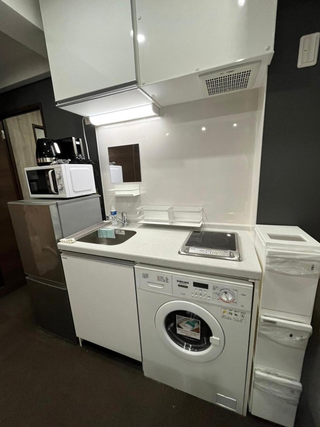 Urban Stay Shinjuku East Токио Экстерьер фото